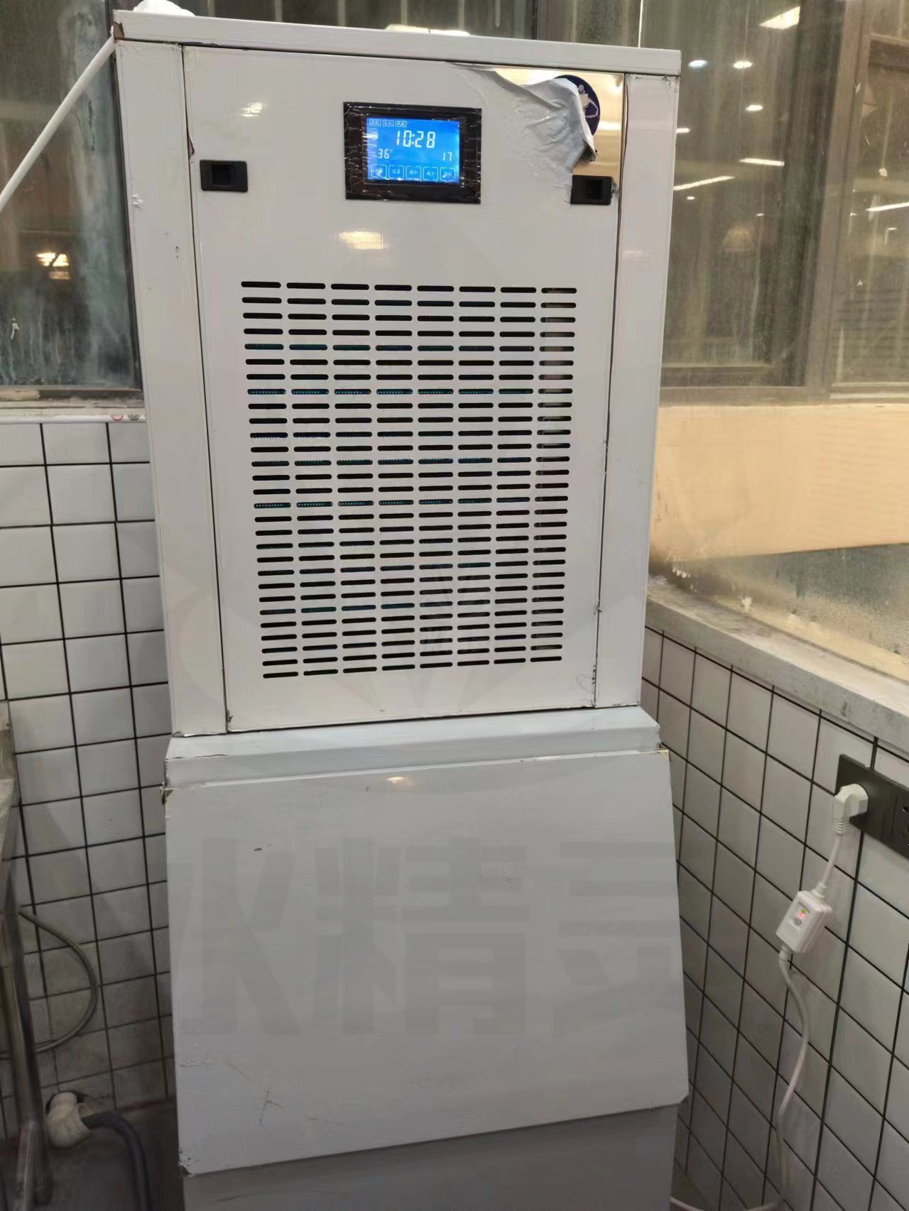 200公斤雪花机已交付江苏省淮安市聚缘肥牛火锅 