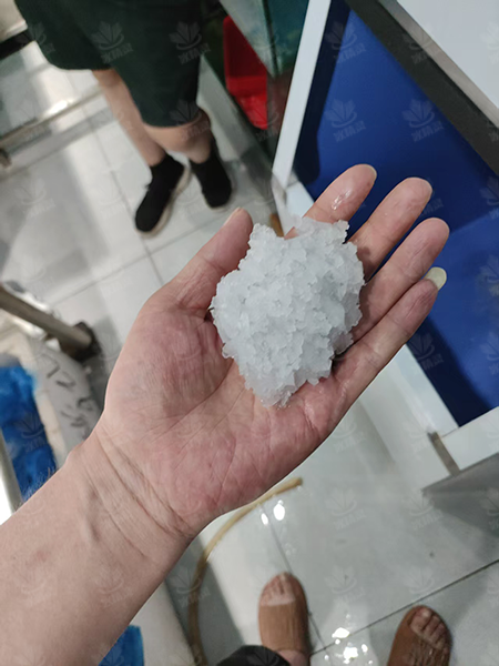 雪花颗粒冰