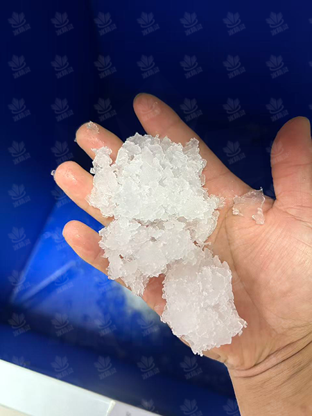 雪花颗粒冰